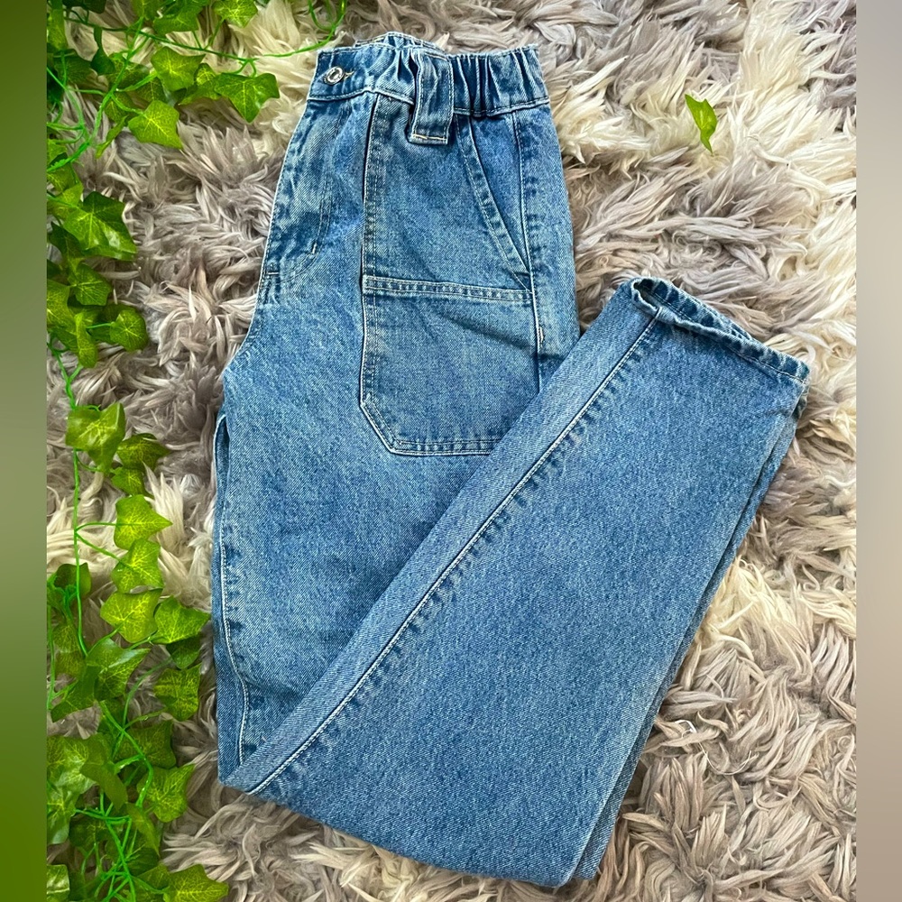 VINTAGE GREAT CONDITION MOM JEANS